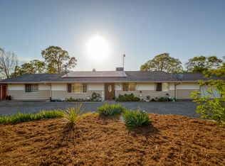 10234 Rocking Horse Ln, Redding, CA 96003