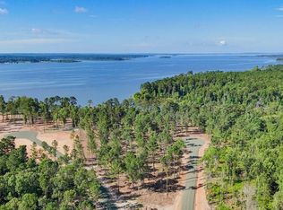 253 Debbie Ln, Pineland, TX 75968