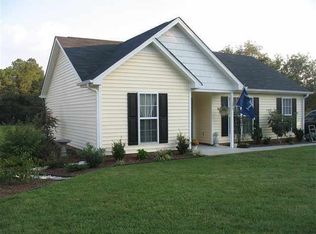 1225 W Old Camden Rd, Hartsville, SC 29550