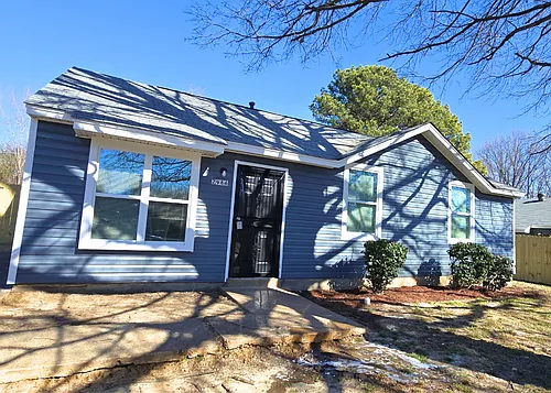 2986 Lake Park Rd Photo 1