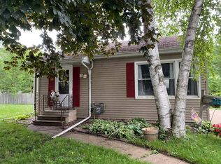 26 Canniff Ct, Oshkosh, WI 54901