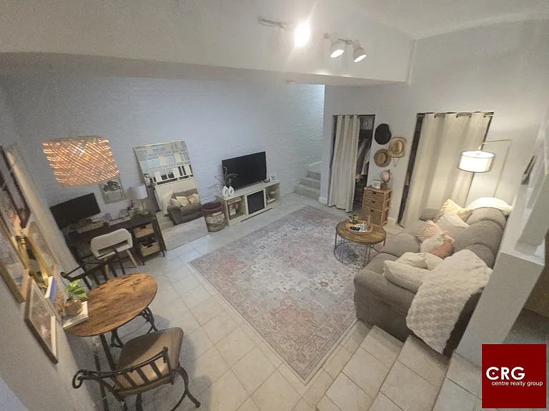 301 Marlborough St #2 — Photo 2