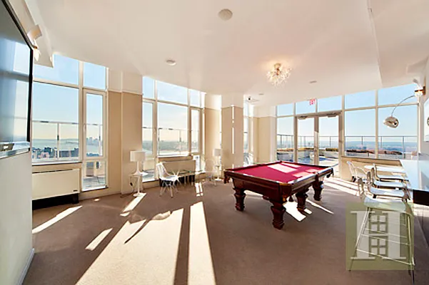 Rented by Halstead Real Estate | media 20