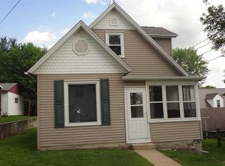 14 Cass St, Montello, WI 53949