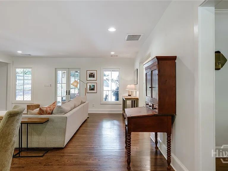 234 Sunset Dr — Photo 8