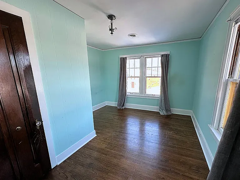 760 Chamberlain Pl — Photo 23