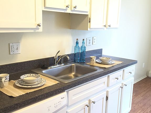 3rd image of 25831 Village Green Blvd APT 101