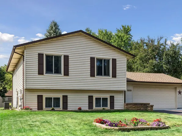 9775 103rd Ave N, Maple Grove, MN 55369