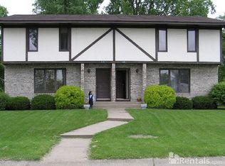 1303 Fireside Dr NE, Fridley, MN 55432