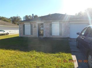 909 Gassen St, Luling, LA 70070