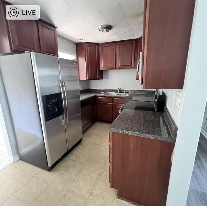 1st image of 403 Hertford St