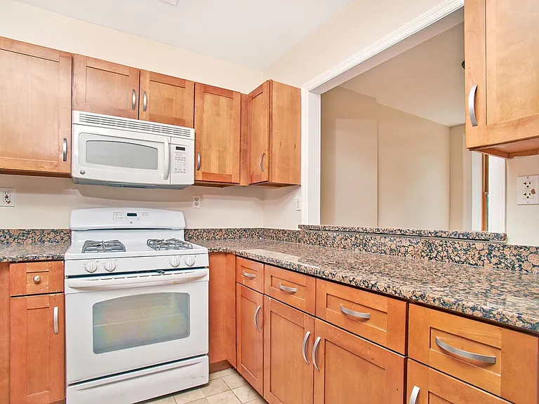 35 W 130th St #3 — Photo 5