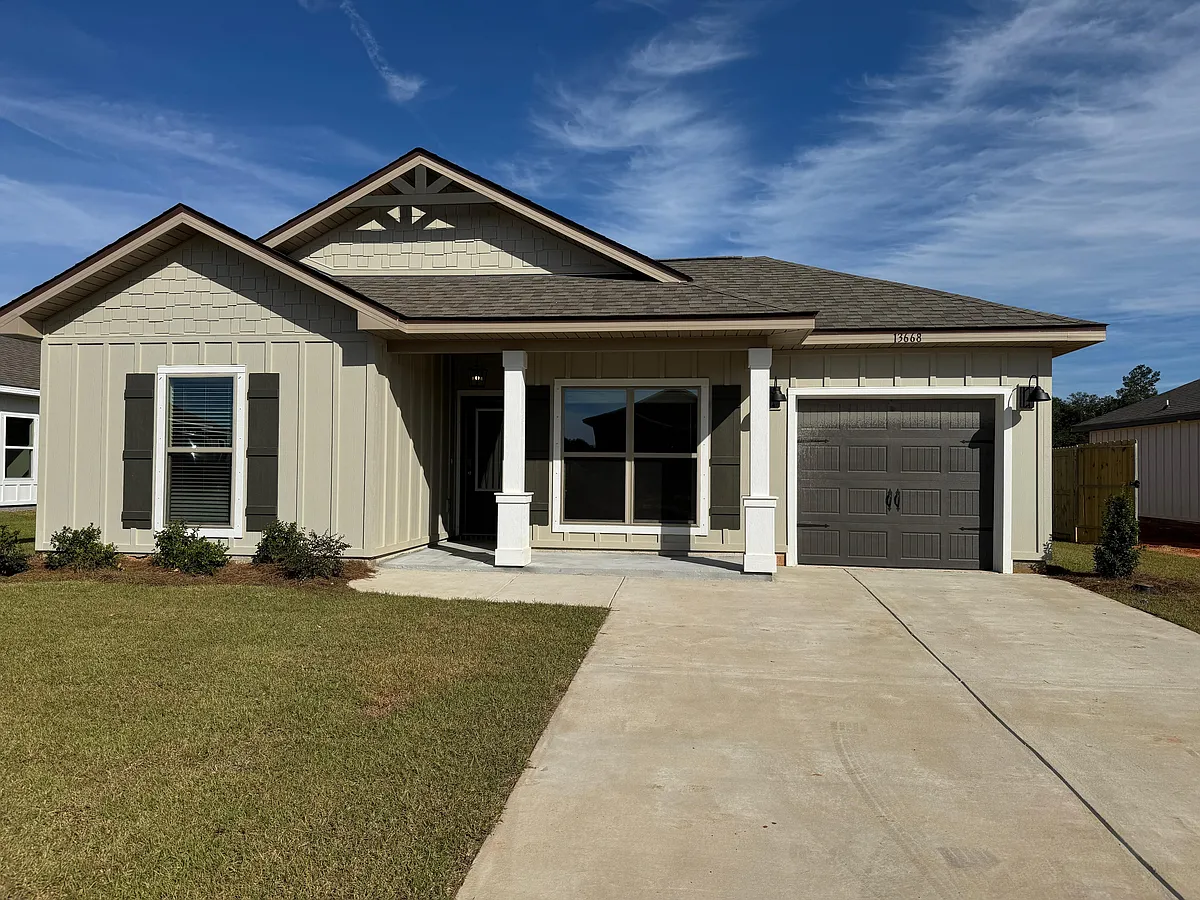 Building Photo - 13668 Logan Pl
