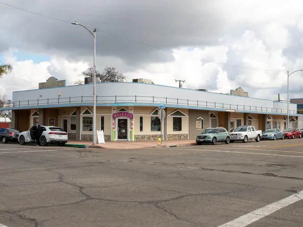202 N L Street, Tulare, CA 93274