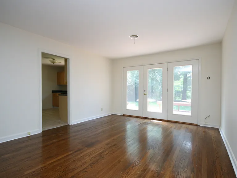 507 Bob Wallace Ave SW — Photo 5