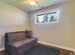 822 Queen Ave NE, Renton, WA 98056