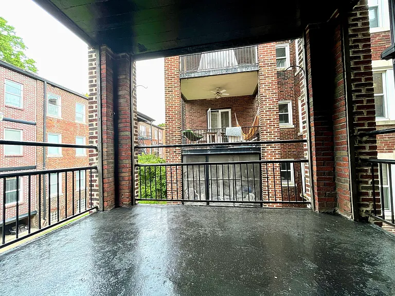 6323 S Rosebury Ave #2E — Photo 15