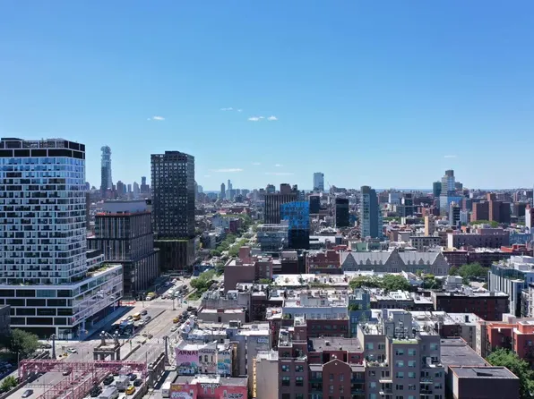 208 Delancey Street image 1 of 22