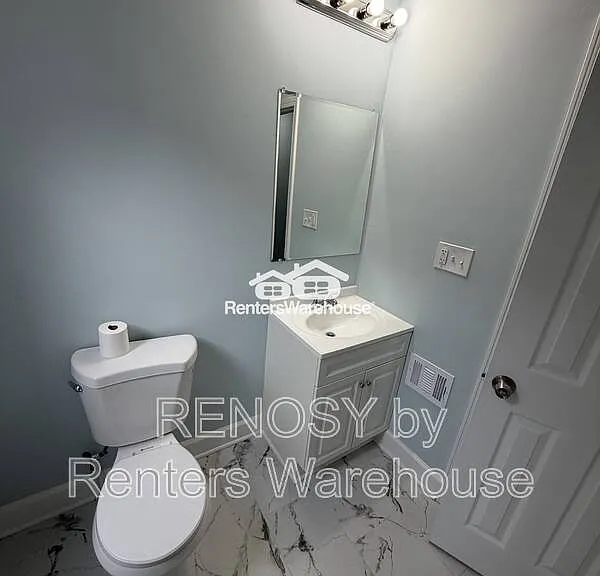 2033 N Fulton Ave — Photo 19
