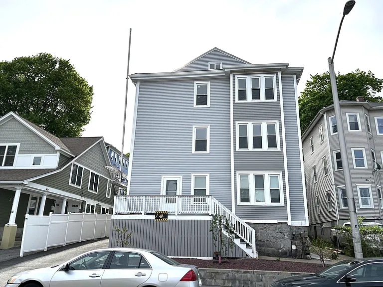 8 Hooper St #3 — Photo 7