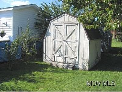 4th image of 1458 Poplar St