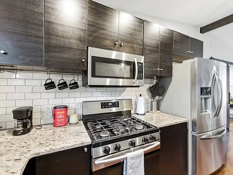8910 Slayton Dr — Photo 8