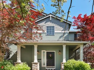 3695 SE Honeysuckle Pl, Hillsboro, OR 97123
