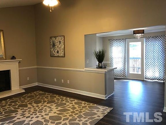 2nd image of 500 Woodcroft Pkwy #3A