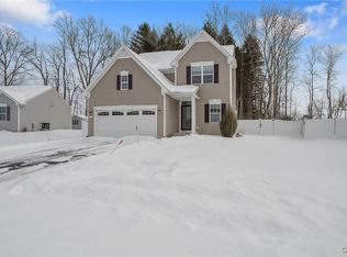 8581 Cobalt Dr, Cicero, NY 13039