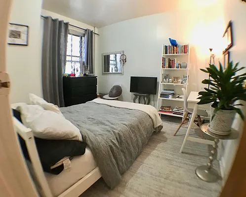 Rented by Highline Residential | media 23