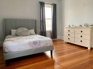 37 Ardmore Ave FLOOR 2, Providence, RI 02908