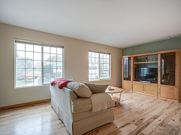 4th image of 39961 N Hidden Bunker Ct #0