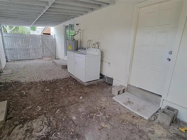 1103 Errol Place Cir — Photo 42