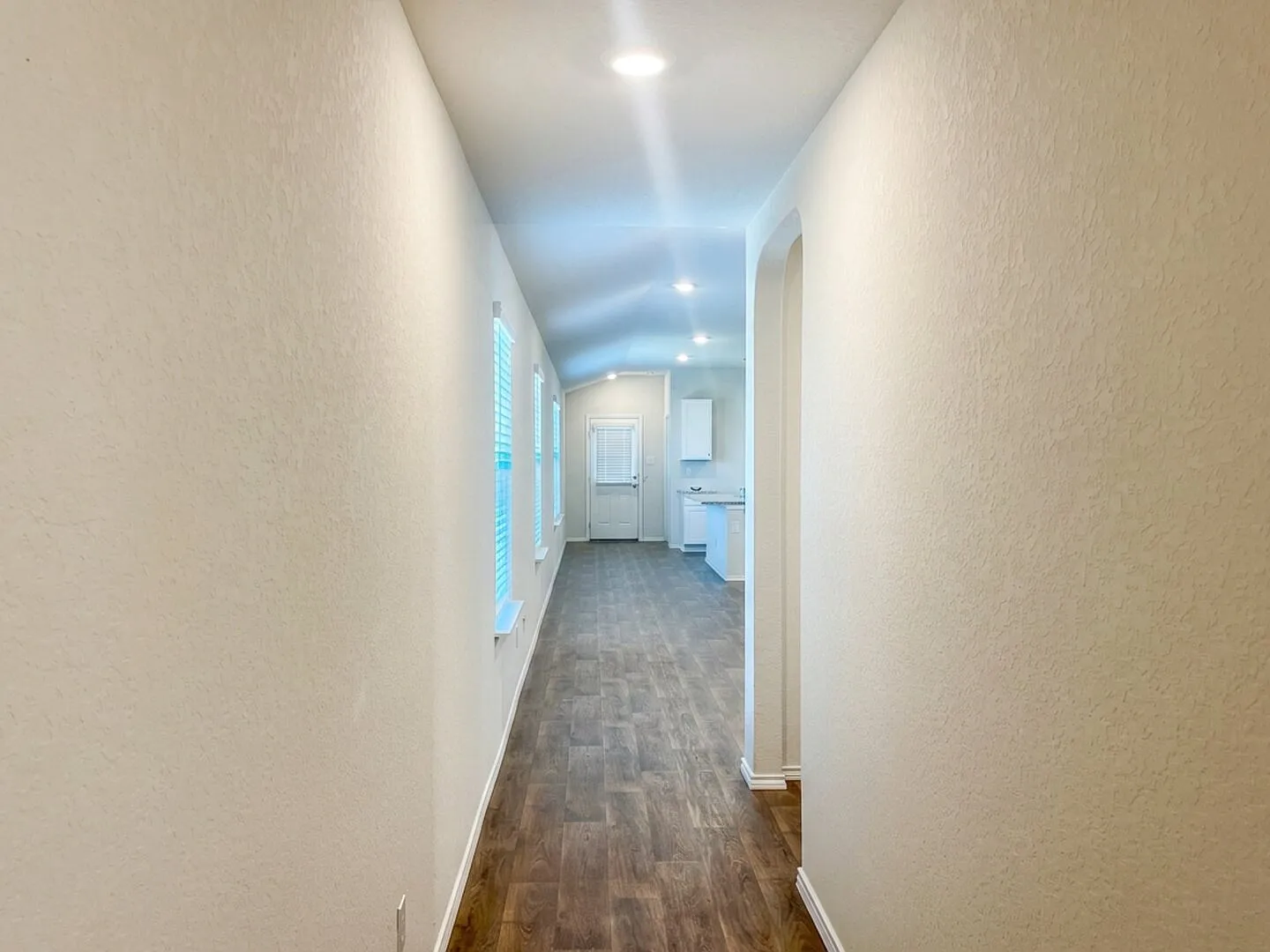 3202 Lamoka Lake, San Antonio, TX 78245 | Home for Rent 78245 — Photo 4