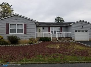 1321 Windward Ave, Beachwood, NJ 08722