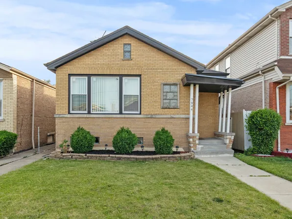 7944 S Whipple St, Chicago, IL 60652