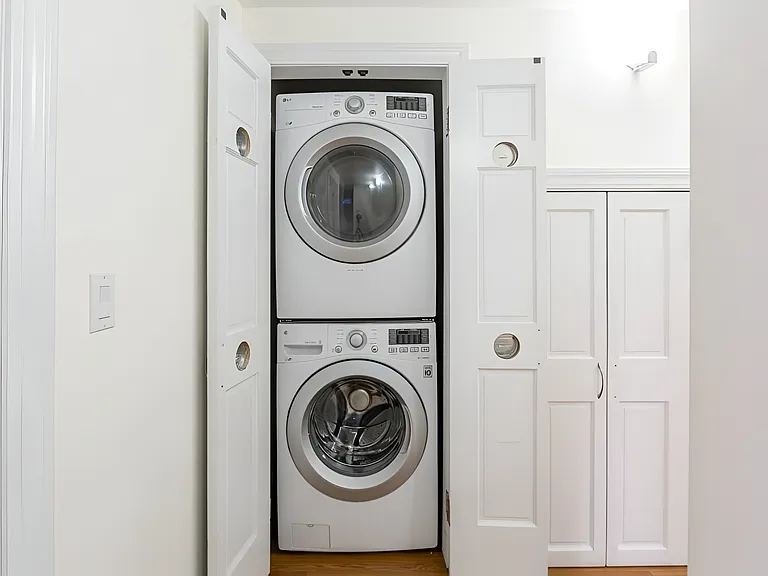 1150 S Van Ness Ave #1150 — Photo 11
