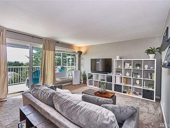 2nd image of 1111 Kirkland Ave #A-4