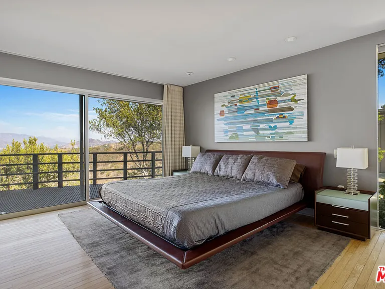 3346 Beverly Ranch Rd — Photo 18