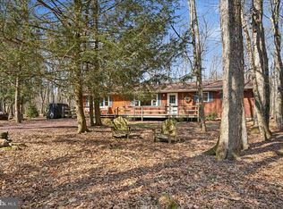 67 Spencer Ln, Albrightsville, PA 18210