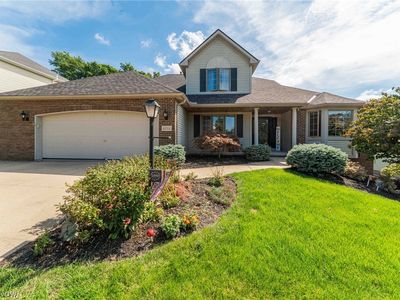 4084 Shelly Dr, Seven Hills, OH, 44131