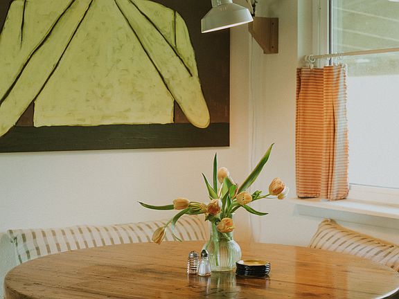 Cozy Dining Nook