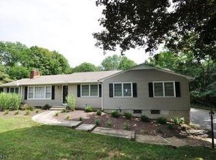 19 Parker Rd, Chester, NJ 07930