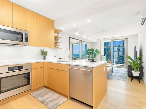 1388 Kapiolani Blvd #1807, Honolulu, HI 96814