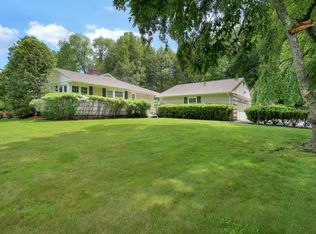 7 Nichols Rd, Armonk, NY 10504