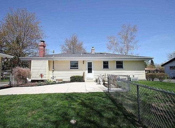 4th image of 219 W Highland Dr