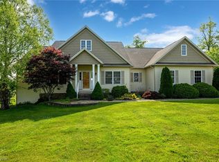 4477 Windfall Rd, Medina, OH 44256