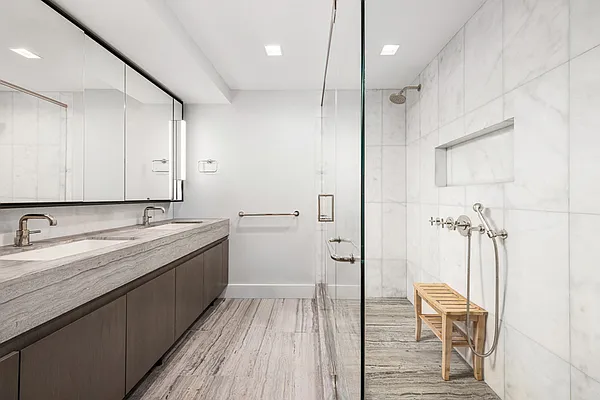 Rented by Compass | media 10