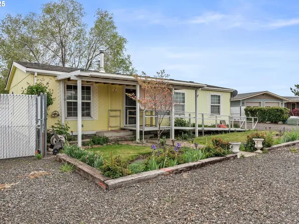 10503 G Ct, Island City, OR 97850