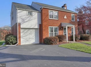 1504 Chatham Rd, Camp Hill, PA 17011